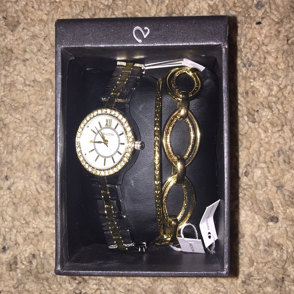 Watch - Picture 2 of 2